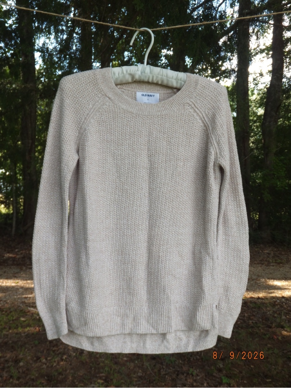 Old Navy Women's Light Cream Crewneck Sweater - Picture 1 of 3
